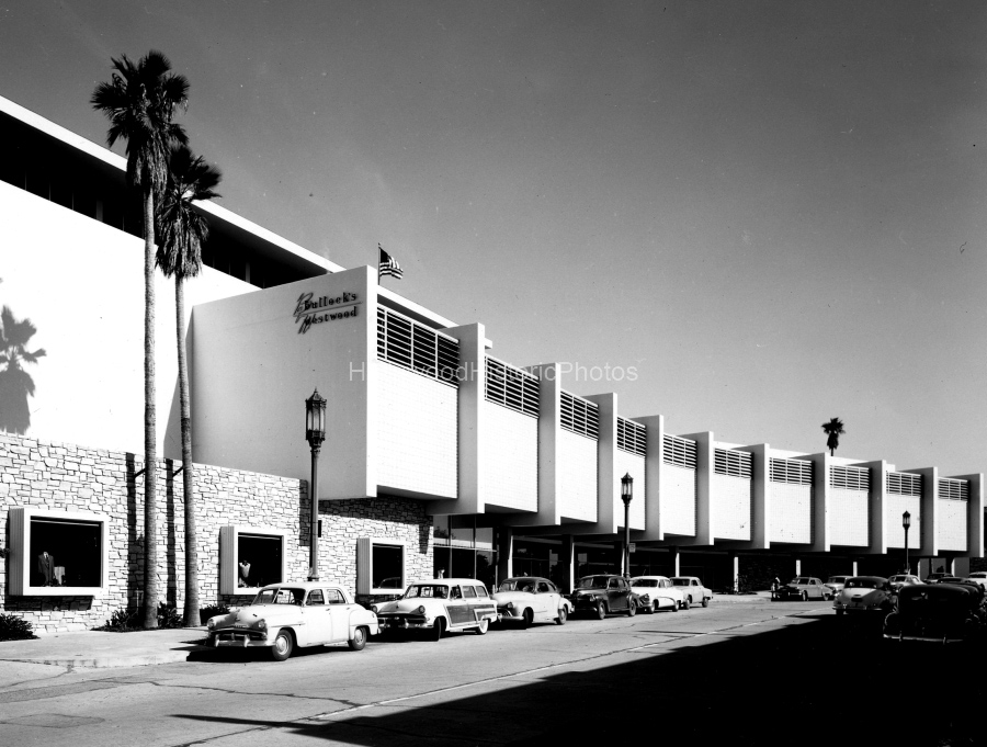 Bullocks Westwood 1951 wm.jpg